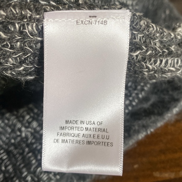 EXPRESS MADE IN THE USA GRAY FUZZY COYZ OPEN FRONT CARDIGAN XS NEW - Picture 9 of 9